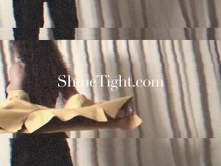 Shi5neTIgt – Beauties in latex
