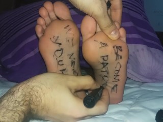 Tickling feet with pen – Writing on soles (PROMO)