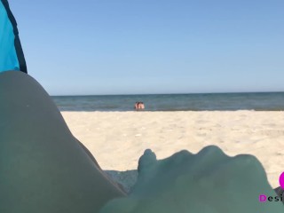YOUNG COUPLE GETS CAUGHT FUCKING IN THE SEA