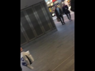 Hidden cam! her bf and herself didn’t notice we can see through her spandex