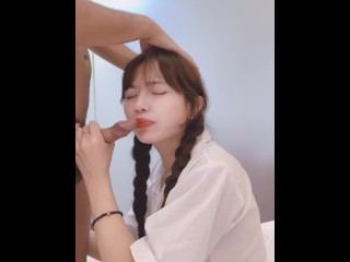 高颜值清纯双马尾麻花辫嫩模 给我吃鸡巴