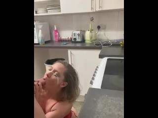 Facial in amateur blonde girl