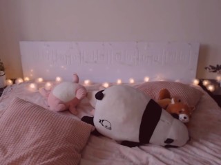 tiny girl want to more orgasm