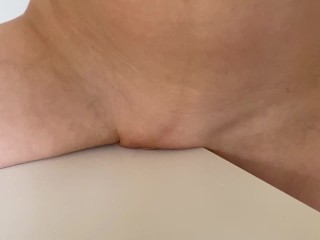 Rubbing pussy against the table corner, pussy juice juice made it slimy. Humping corner orgasm