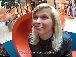 The Stranger is paying amateur Girls via clothing