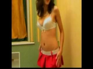 Strips after Masturbates On Cam (chaturgirl)com