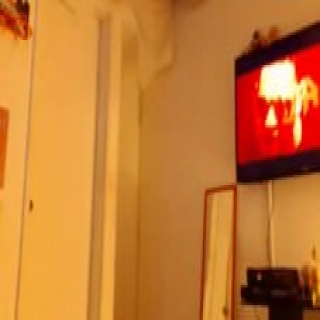 Hot teenie baby shaking ass