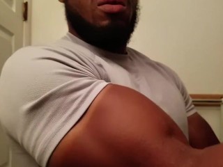 Muscle worship Bicep