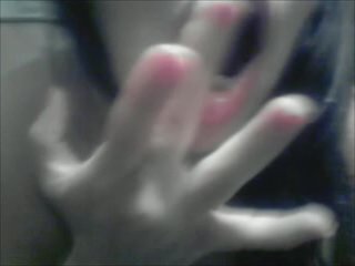 Nina se toma la leche