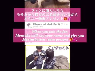 – [College student couple] I was too excited when I at karaoke while smelling her freshly peeed.