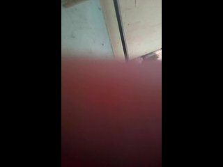 Mi tia ba&ntilde;andose
