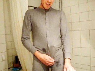 Pre-cumming in German uni-pajama