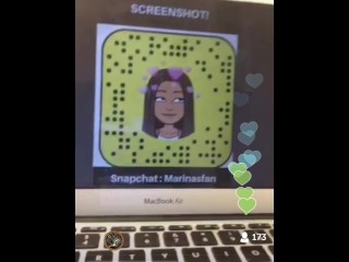 Girl flashes BIG tits on periscope