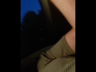 Me jerkin in the car