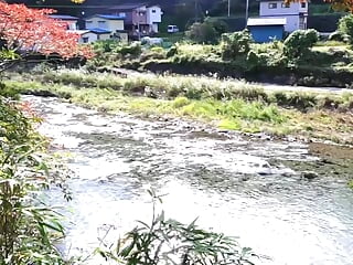 I visited a hot spring resort deep in the mountains that had become famous in a certain information magazine. 4