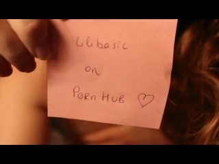 Masturbation seule dans ma chambre.. Achète-moi les 7mn de vidéo..