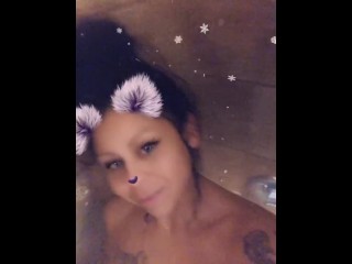 My Vegas Shower in my Luxor Sweet