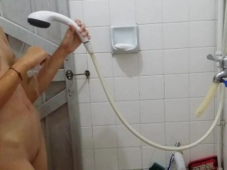 Young Sister naked pussy shower voyeur hidden cam spying
